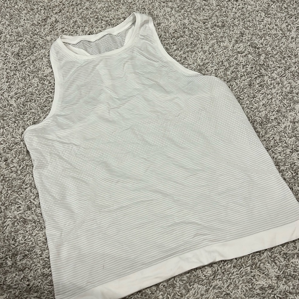 lululemon tank